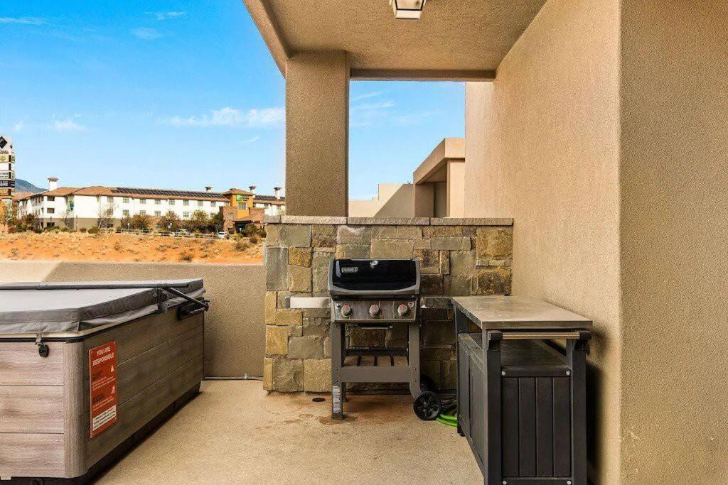 Coral Canyon Pool Private Hot Tub Fire Pit Waszyngton Zewnętrze zdjęcie