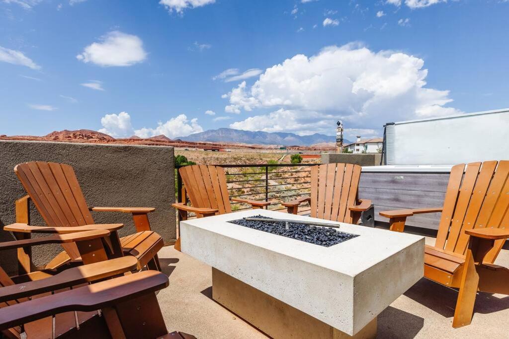Coral Canyon Pool Private Hot Tub Fire Pit Waszyngton Zewnętrze zdjęcie